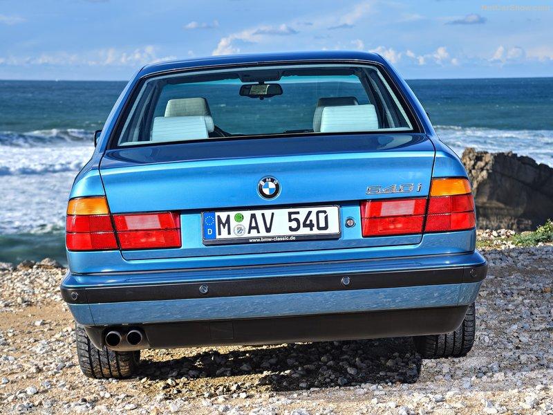 BMW-5-Series-1992-800-23 13.jpg