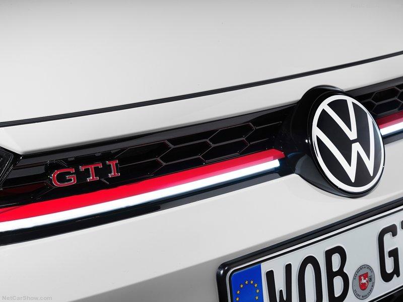 Volkswagen-Polo_GTI-2022-800-14.jpg