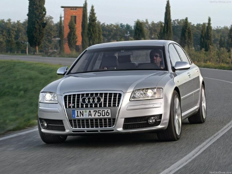 Audi-S8-2006-1024-10.jpg