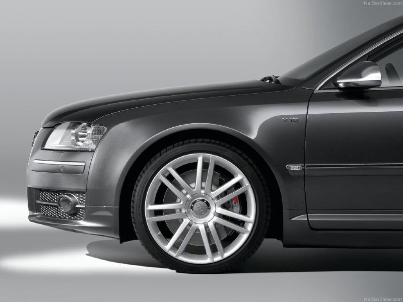 Audi-S8-2006-1024-20.jpg