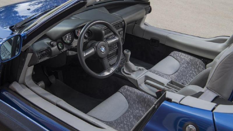 bmw_z1_019.jpg