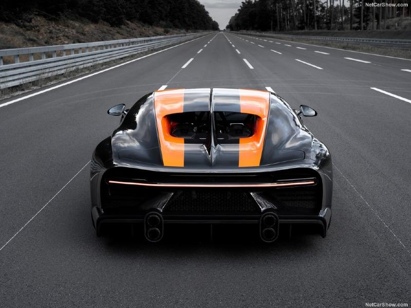 Bugatti-Chiron_Super_Sport_300-2021-1024-15.jpg