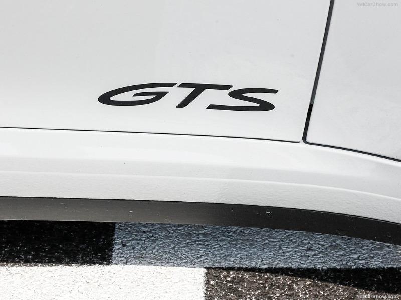 Porsche-911_Carrera_4_GTSriolet-2022-1024-23.jpg