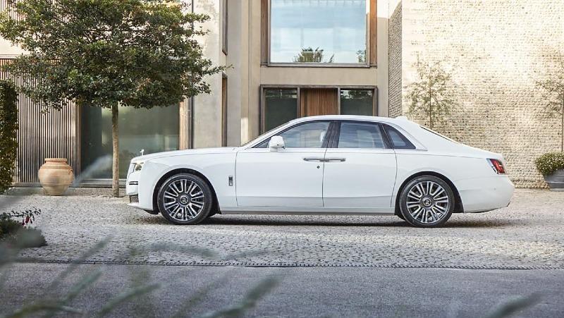 2021 Rolls-Royce Ghost review -5.jpg