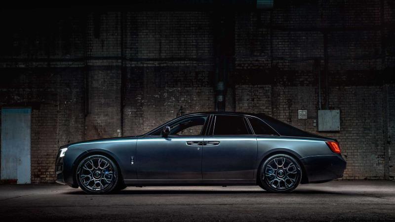 rolls-royce-ghost-black-badge (1).jpg