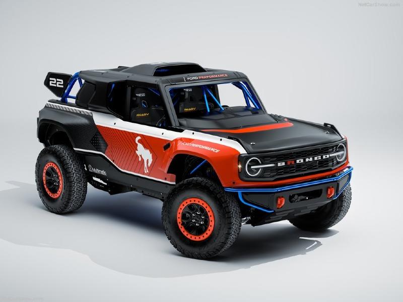 Ford-Bronco_DR-2023-1024-15.jpg