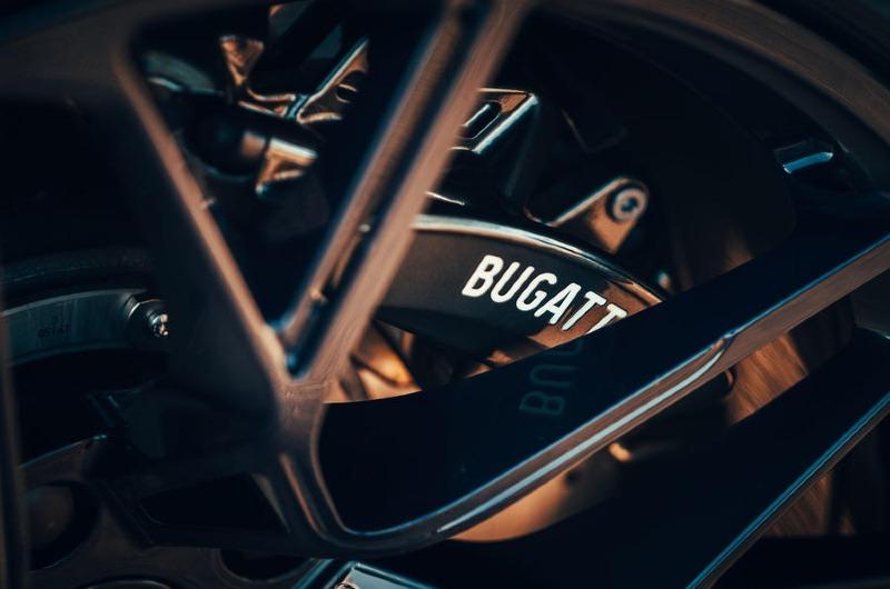 5-bugatti-diuo-2020-fd-brake-calipers.jpg