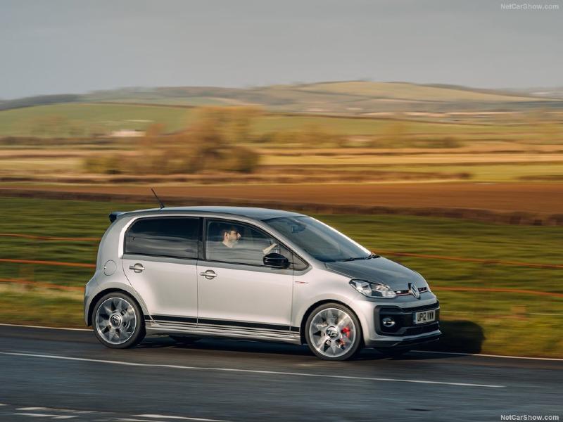 Volkswagen-Up_GTI_UK-Version-2020-1024-07.jpg