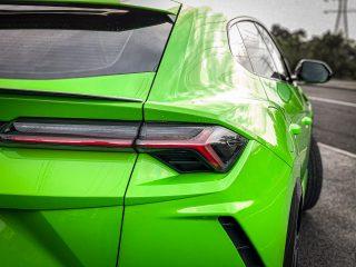 2021-Lamborghini-Urus-review-australia-3-320x240.jpg