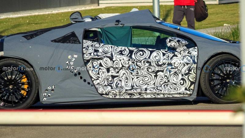 lamborghini-aventador-replacement-spied-for-first-time-middle.jpg