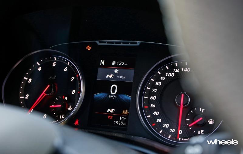2021_Hyundai_i30_N_hatchback_polar_white_interior_instrument_cluster_digital_speedometer.jpg