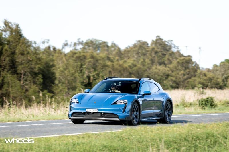 2022_Porsche_Taycan_4S_Cross_Turismo_Neptune_Blue_dynamic_on-road_Australia_MWilliams_4.jpg