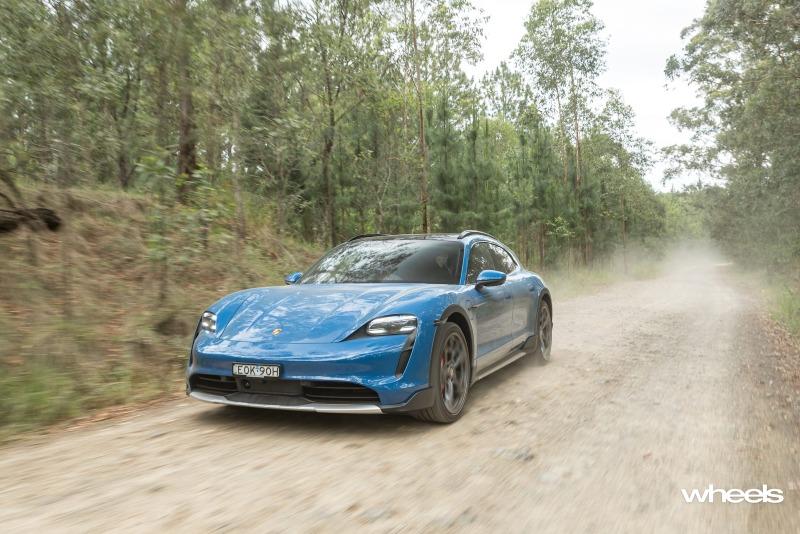 2022_Porsche_Taycan_4S_Cross_Turismo_Neptune_Blue_dynamic_off-road_Australia_MWilliams_3.jpg
