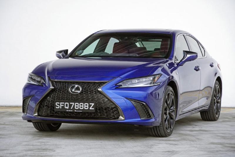 2021-Lexus-ES-250-F-Sport-review-Singapore-CarBuyer.com_.sg-6-1024x683.jpg