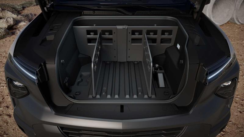 2024-chevrolet-silverado-ev-wt-front-trunk (1).jpg