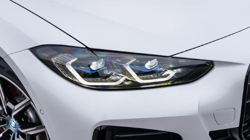 7-BMW-i4.jpg