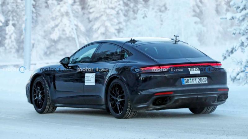 porsche-panamera-facelift-spy-photo-4.jpg