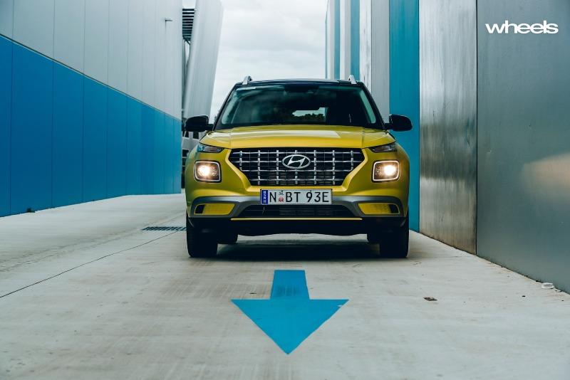 2020_Hyundai_Venue_Elite_Acid_Yellow_Australia_static_front_fascia_EDewar.jpg