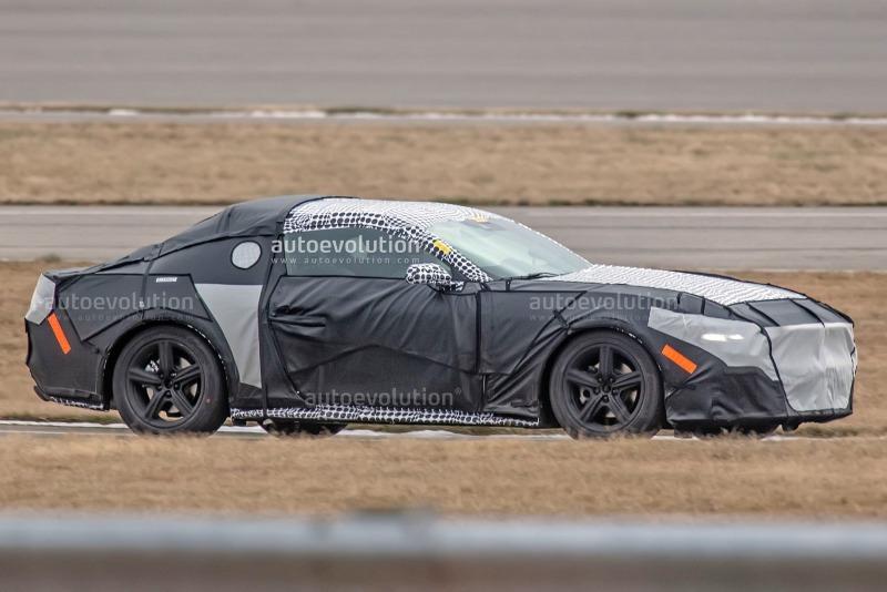 2024-ford-mustang-s650-spied-for-the-first-time-with-production-body_10.jpg