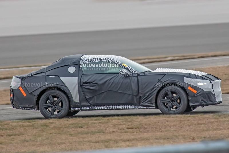 2024-ford-mustang-s650-spied-for-the-first-time-with-production-body_21.jpg