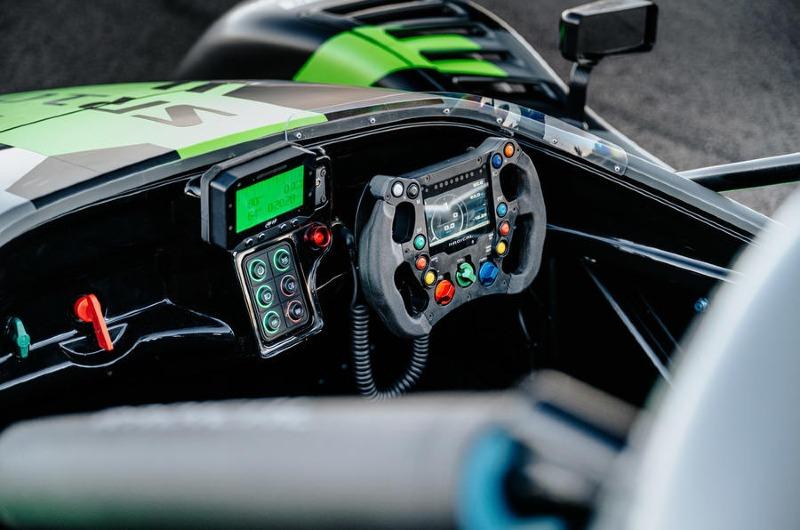 9-radical-sr10-2022-first-drive-review-interior.jpg