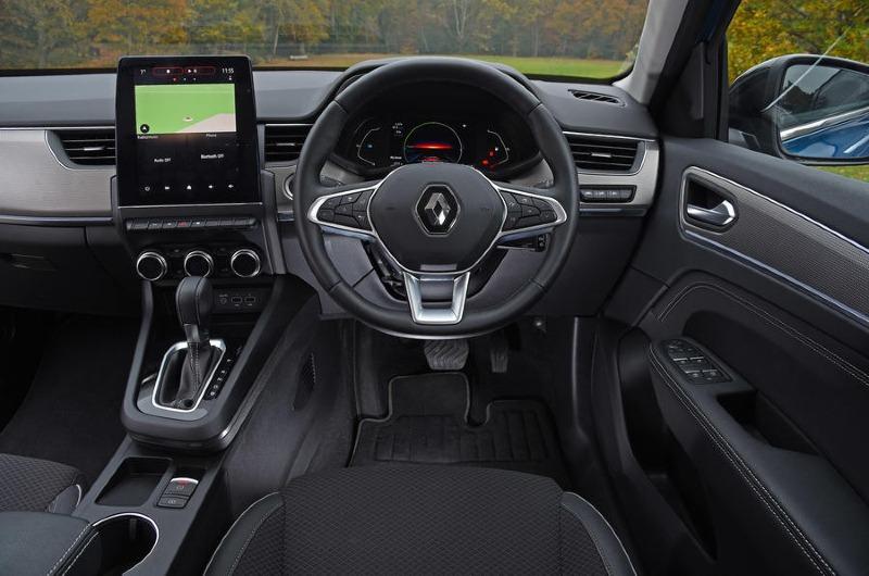 10-renault-arkana-2022-long-term-review-dashboard.jpg