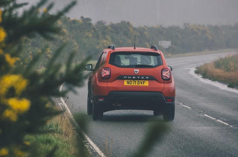 3-dacia-duster-2x4-2022-uk-first-drive-review-on-road-rear.jpg