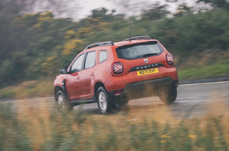 11-dacia-duster-2x4-2022-uk-first-drive-review-tracking-rear.jpg