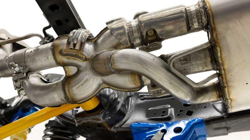 2022-ford-bronco-exhaust.jpg