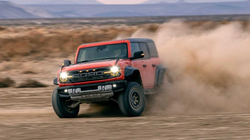 2022-ford-bronco-raptor-exterior-front-view.jpg