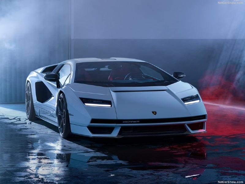 Lamborghini-Countach_LPI_800-4-2022-1024-03.jpg