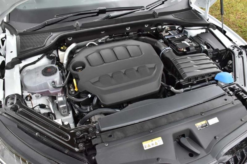 2022-Skoda-Octavia-RS-Singapore-carbuyer-43-1024x683.jpg