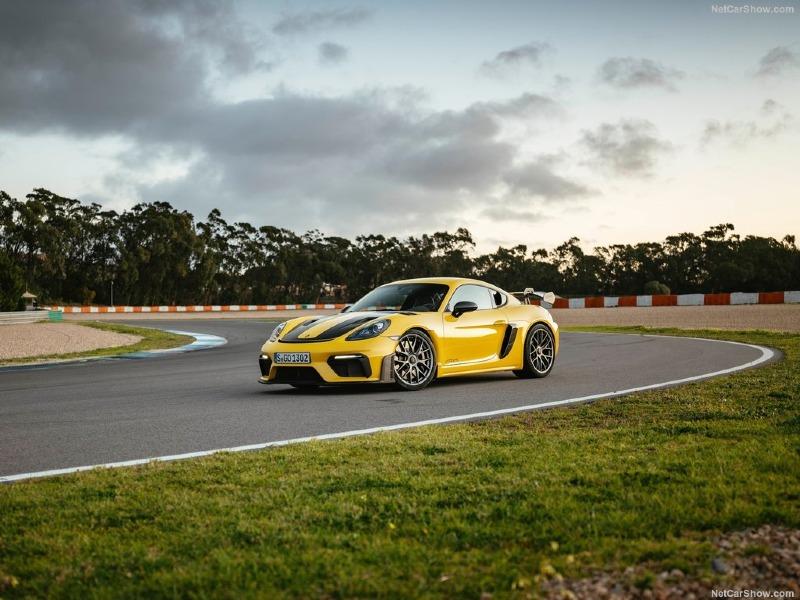 Porsche-718_Cayman_GT4_RS-2022-1024-06.jpg