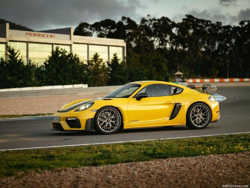 Porsche-718_Cayman_GT4_RS-2022-1024-09.jpg