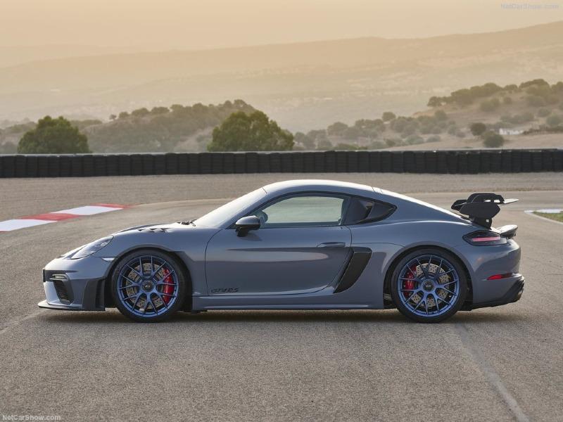 Porsche-718_Cayman_GT4_RS-2022-1024-37.jpg