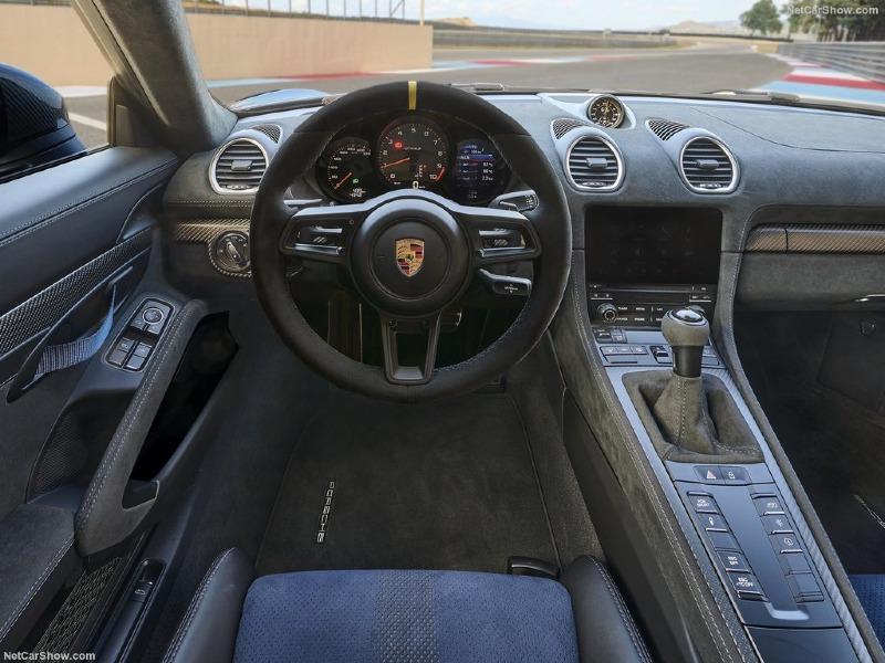 Porsche-718_Cayman_GT4_RS-2022-1024-81.jpg