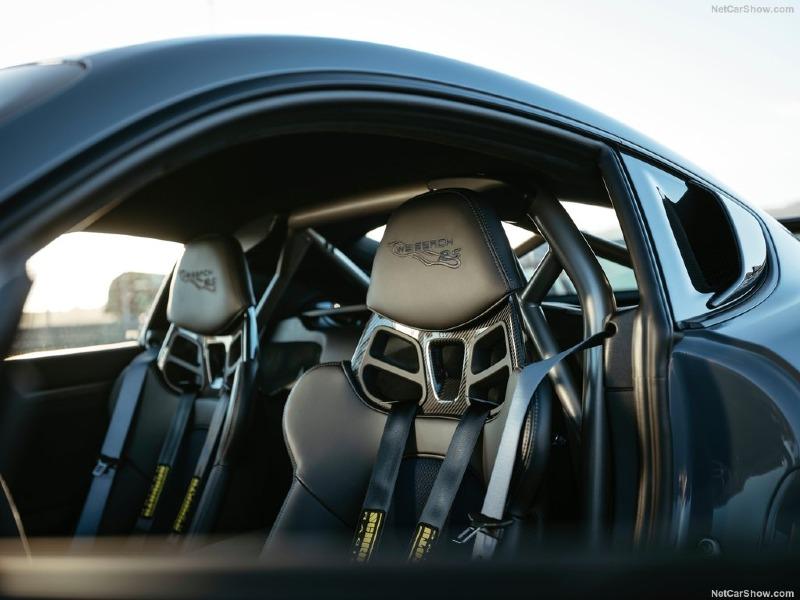 Porsche-718_Cayman_GT4_RS-2022-1024-88.jpg