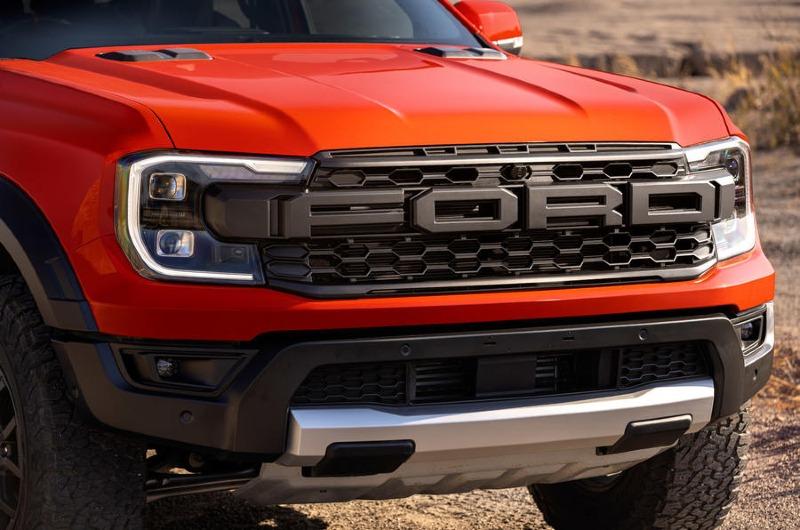 94-2022-ford-ranger-raptor-official-reveal-nose.jpg