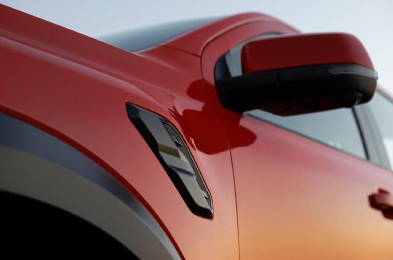 93-2022-ford-ranger-raptor-official-reveal-side-details.jpg
