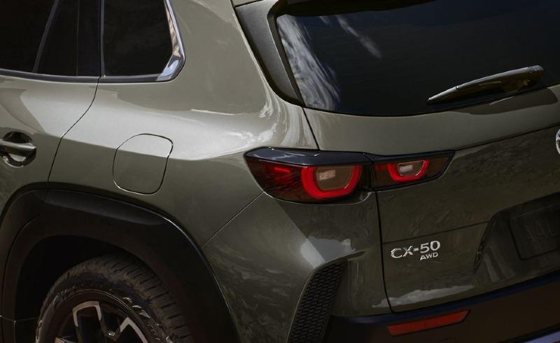 mazda-cx-50-14-zircon-sand-1636997666.jpg