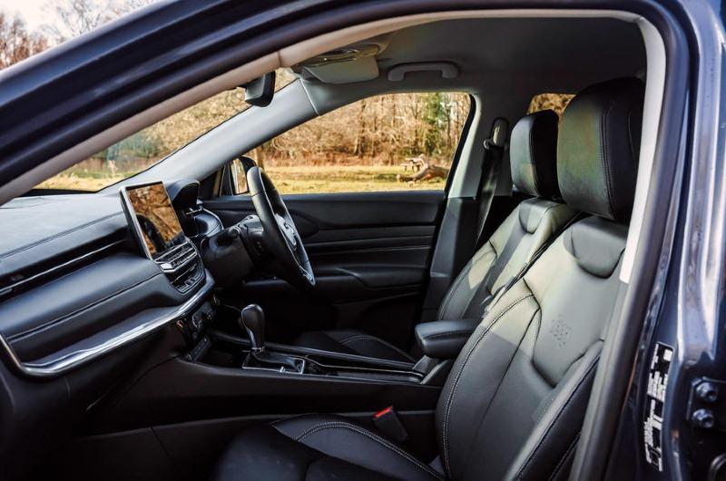 10-jeep-compass-4xe-2022-road-test-reviewin.jpg