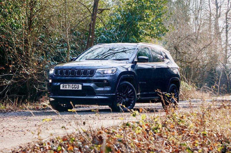 23-jeep-compass-4xe-2022-road-test-review-static.jpg