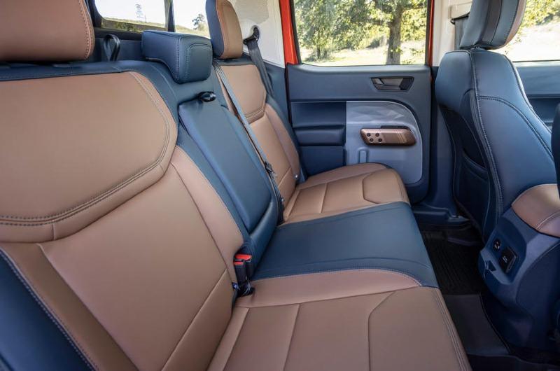 11-ford-maverick-2l-ecoboost-2022-review-rear-seats.jpg