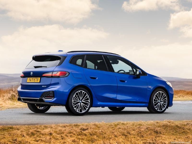 BMW-2-Series_Active_Tourer_UK-Version-2022-1024-18.jpg