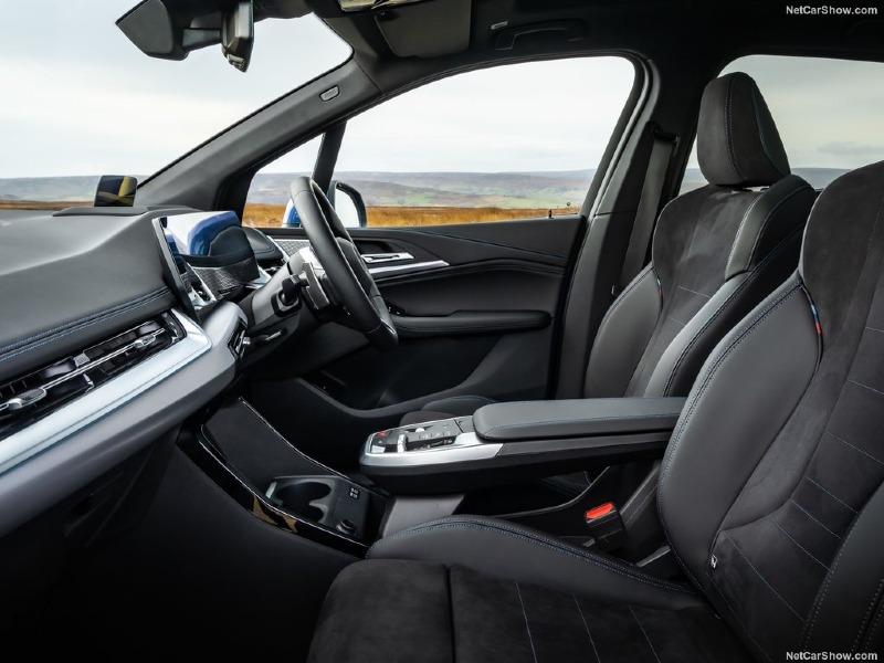 BMW-2-Series_Active_Tourer_UK-Version-2022-1024-32.jpg