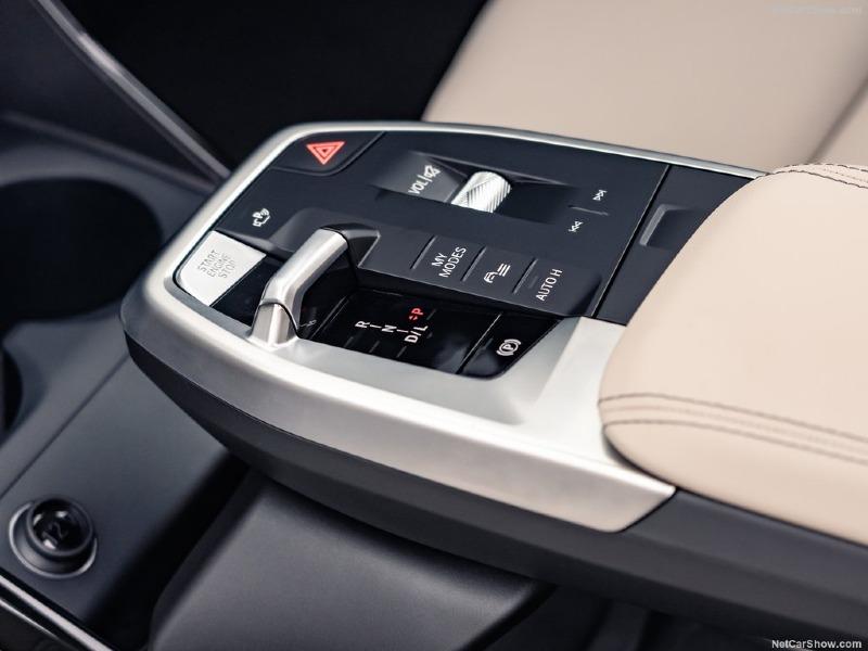 BMW-2-Series_Active_Tourer_UK-Version-2022-1024-37.jpg