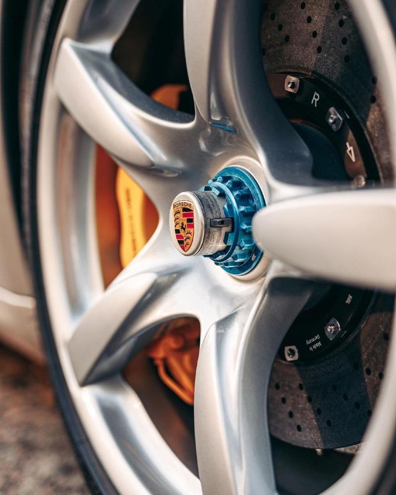 Porsche-Carrera-GT-by-Keno-9.jpg
