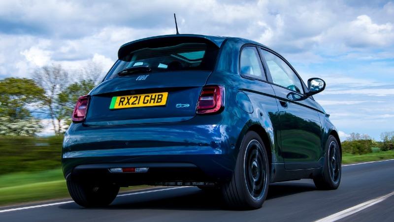 Fiat 500e UK-17.jpg