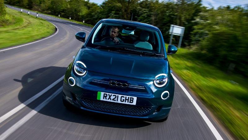 Fiat 500e UK-19.jpg
