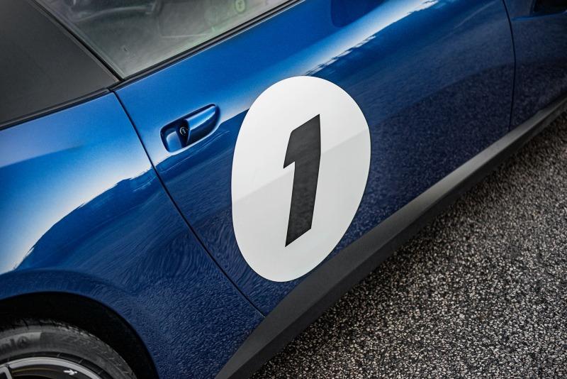 Coach-Built-Ferrari-GTC4-Grand-Edition-7.jpg